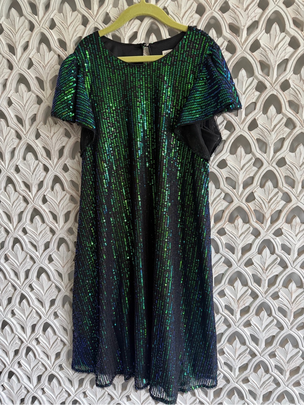 Grace Karin Green and Blue Sequined Flutter Sleeve Party Dress, size 12Y